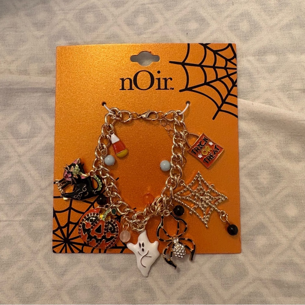 NEW Noir Halloween Charm Bracelet